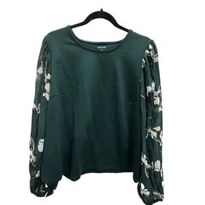 Nine West Dark Green Floral Sleeve Blouse